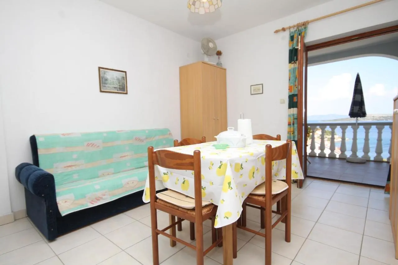 Apartments With A Parking Space Sali, Dugi Otok - 8152 Croatia