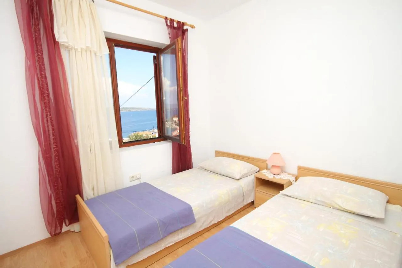 Apartments With A Parking Space Sali, Dugi Otok - 8152