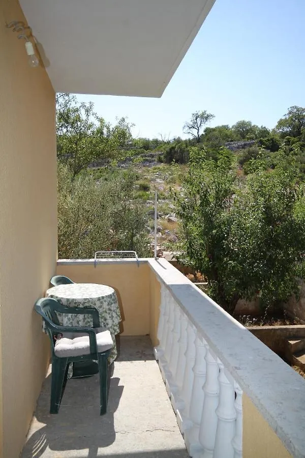 Apartments With A Parking Space Sali, Dugi Otok - 8152  Sali